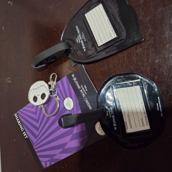 Shirt and luggage tags Nightmare Before Christmas bundle - Picture 7 of 8